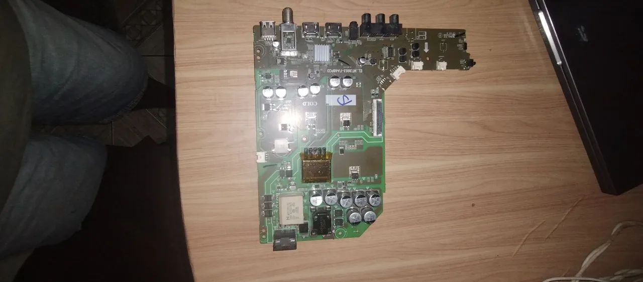 Placa de tv Philco modelo ptv32t10edp - Foto 3