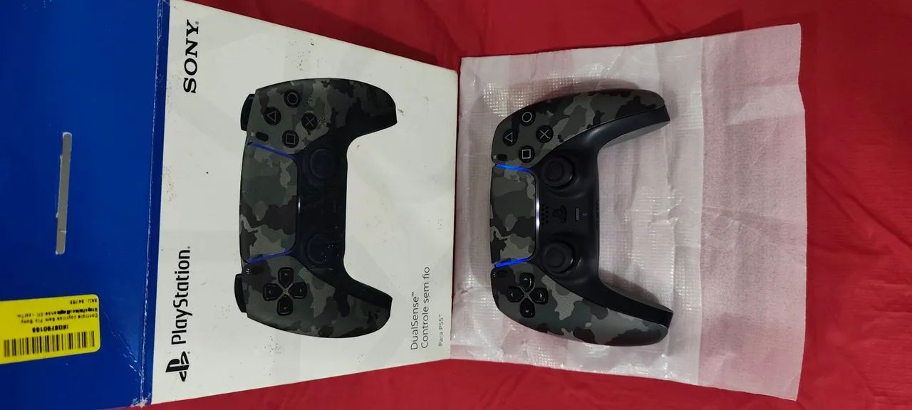 Controle PS5 camuflado 