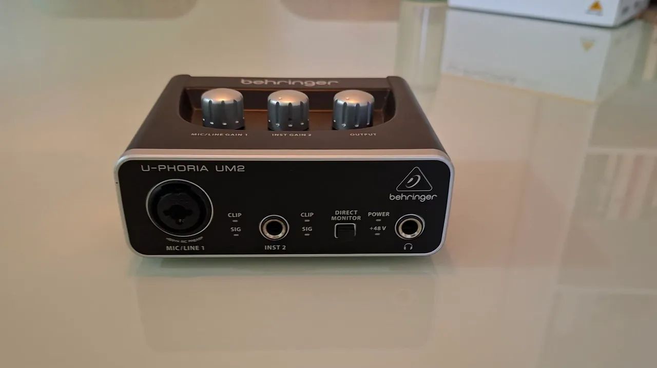 Interface de áudio U-Phoria UM2 - Behringer - Foto 4