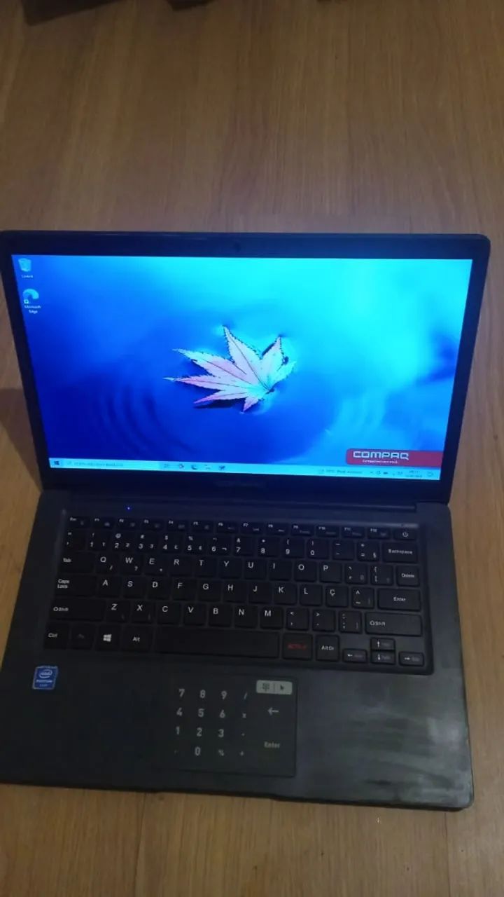 Notebook Compaq Presario CQ-25 Intel Pentium / Windows 10 / Touchpad Lumina