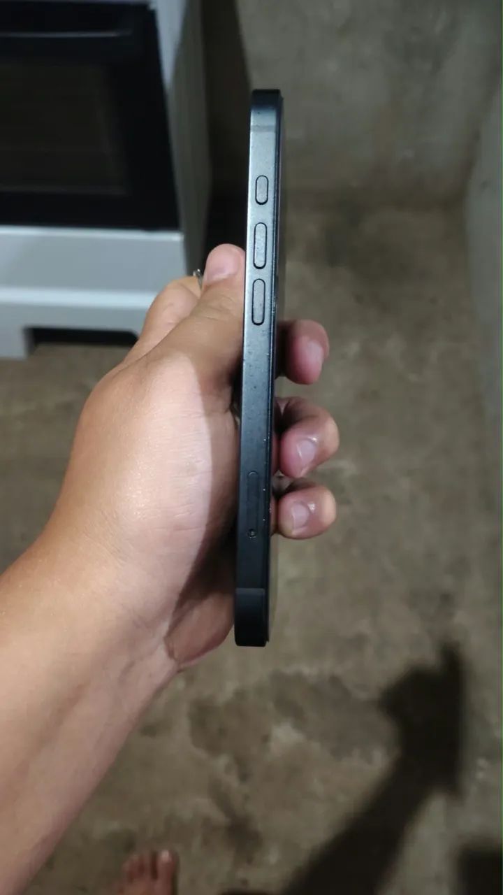 iPhone 16e  - Foto 3