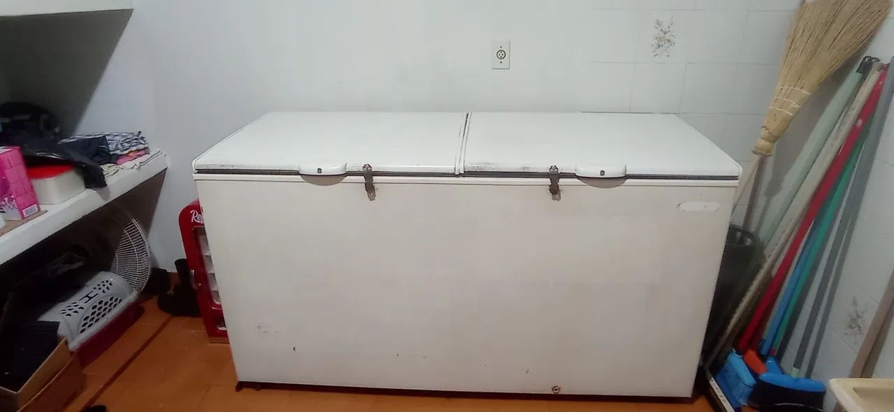 Freezer Metalfrio com serpentina 