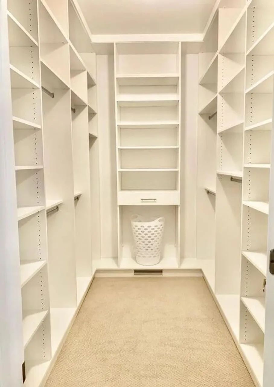 Personal Organize : guarda-roupas e closets sem espaço? Eu posso te ajudar!