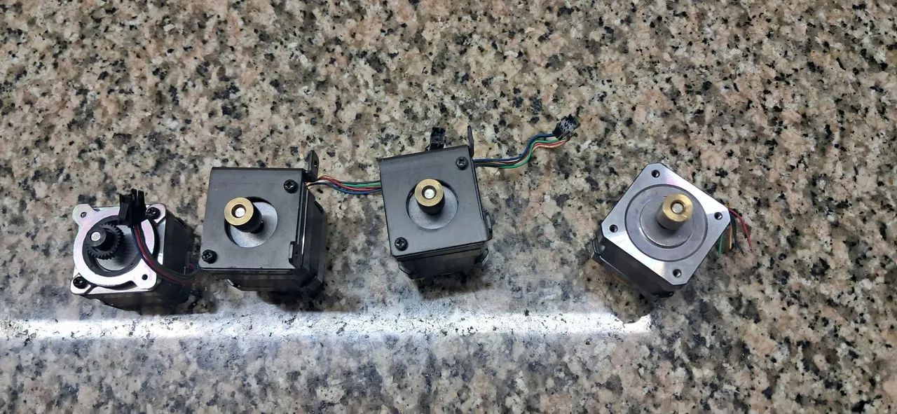 Motores para impressora 3D.