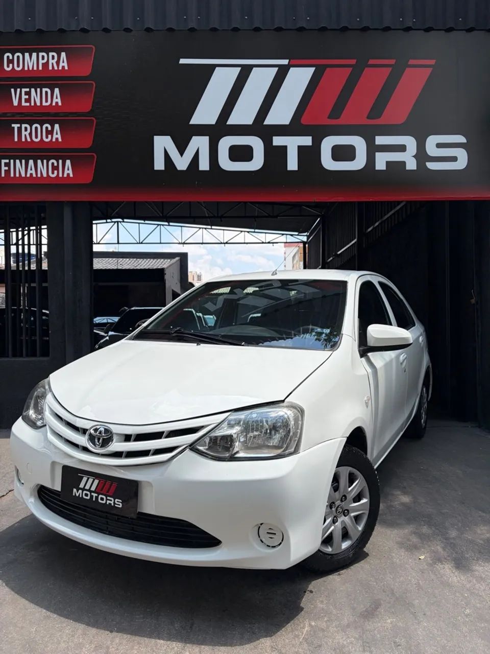 Toyota Etios ETIOS X Sedan 1.5 Flex 16V 4p Mec. 2015