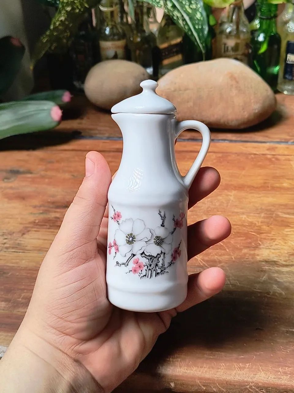galheteiro para azeite em porcelana com floral de cerejeira antigo vintage antiquario