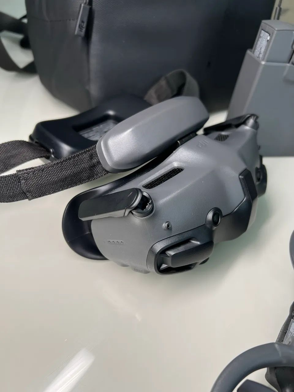 Drone DJI Avata 2 Fly More Combo Motion Controler  - Foto 3