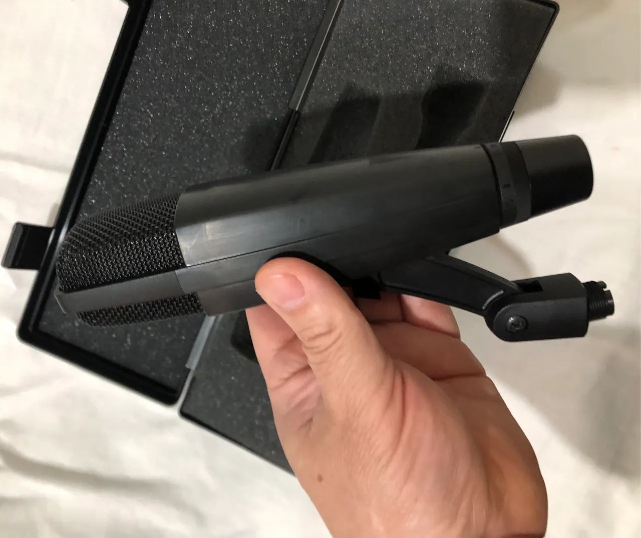 Microfone sennheiser MD 421 c/ estojo - Foto 4