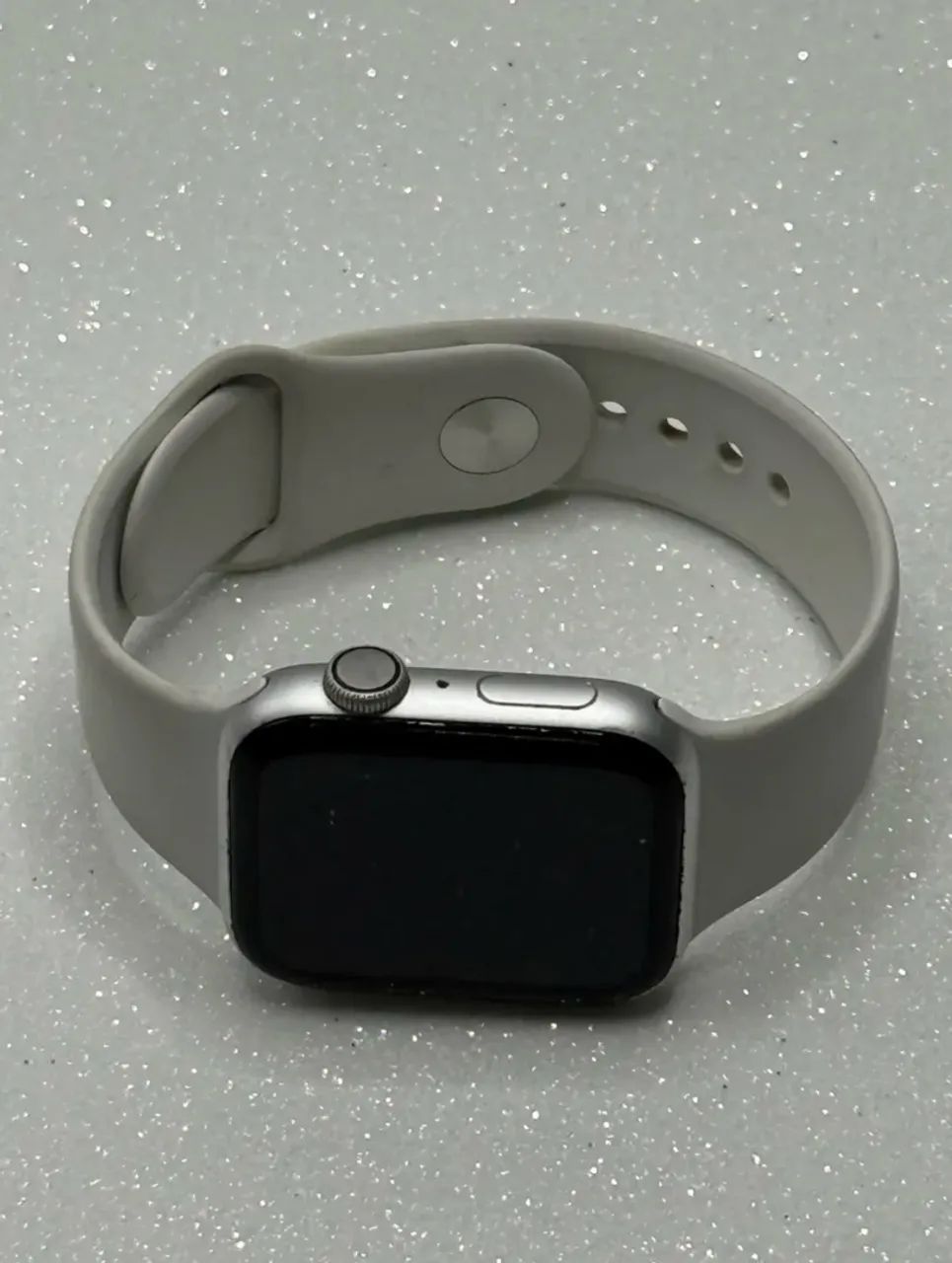 Apple Watch 4 44mm Prata 