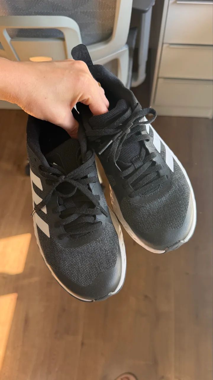 Tênis Adidas - Foto 5