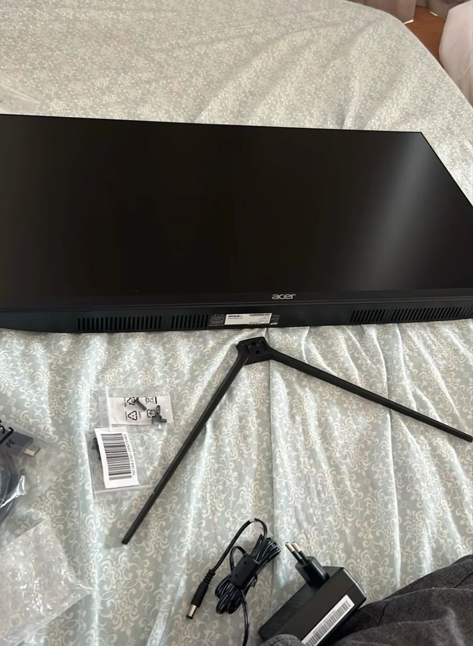 Monitor Acer Nitro, 27 polegadas, 180hz, FreeSync, Hdr