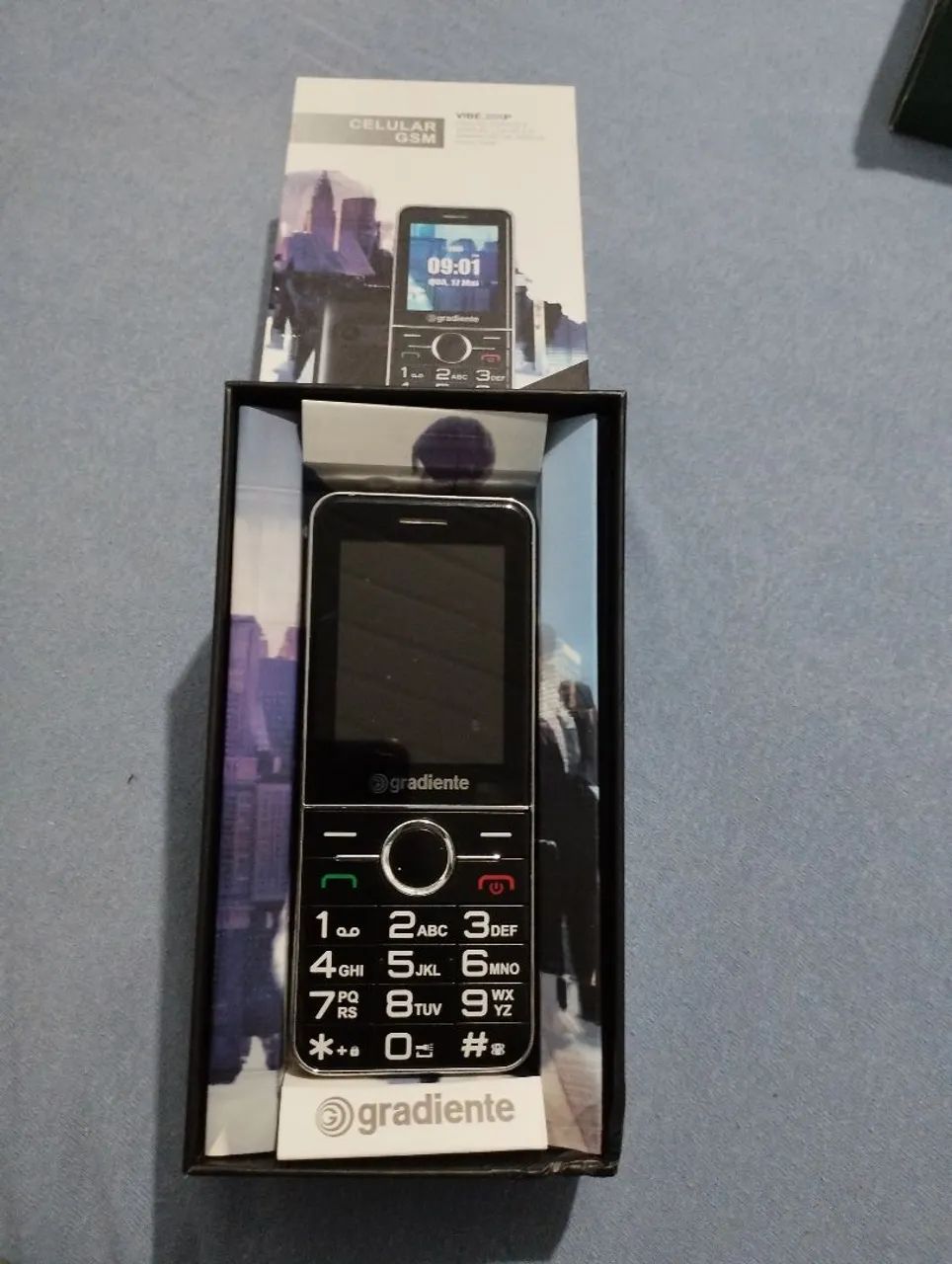 Estou vendendo esse celular da gradiente (semi novo). - Foto 2