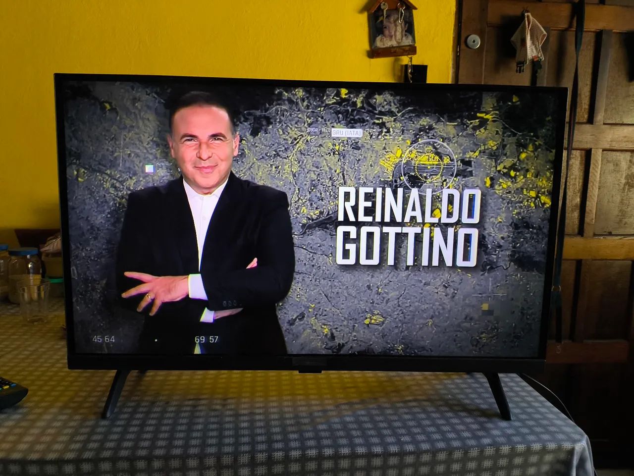 Tv smart 32 polegadas LG semi nova vários aplicativos  - Foto 2