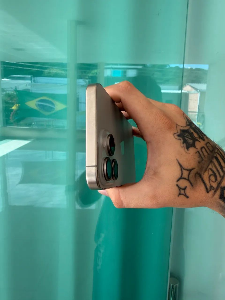 iPhone 15 Pro Max - 256 GB - Foto 5