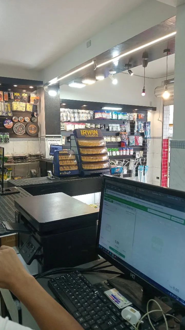 Ponto comercial 25 anos de existência 