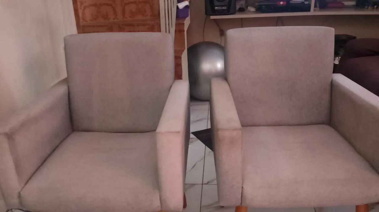 Vende se poltronas perfeito estado Retirar taipas zn  - Foto 4