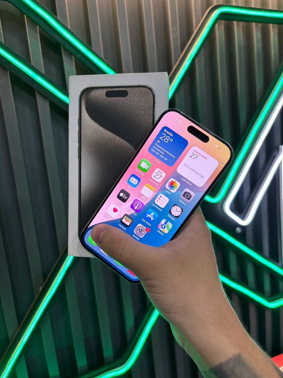 iPhone 15 pro com melhor preço da região / brindes  - Foto 4