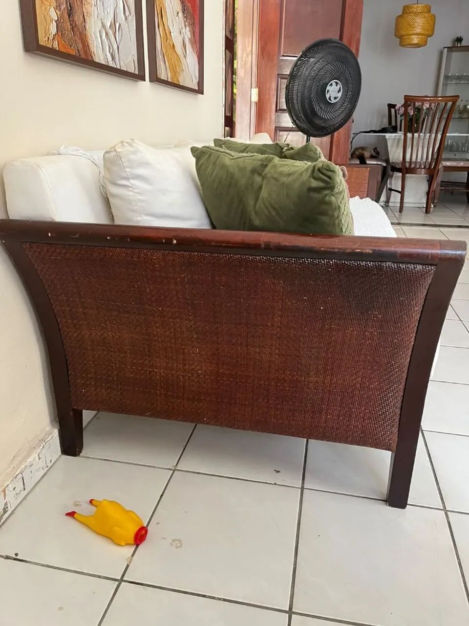 Vendo sofá 3 lugares - Foto 5
