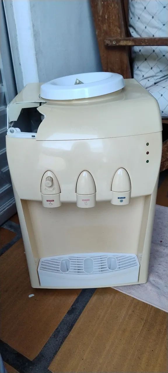 Filtro de água quente e gelada 