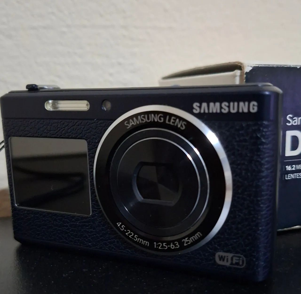Câmera Samsung DV180F