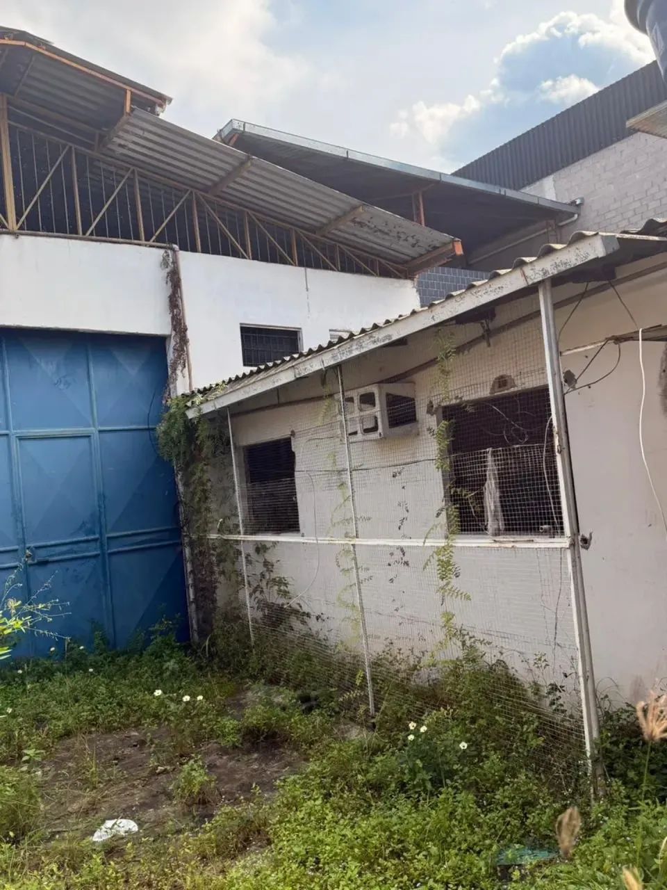 Galpão A Venda Prox. AV Brasil Conj. Aruanã - Foto 4