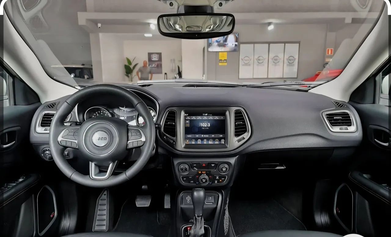 Jeep Compass Longitude 2.0 4X2 Flex 16V Aut. 2018 - Foto 2