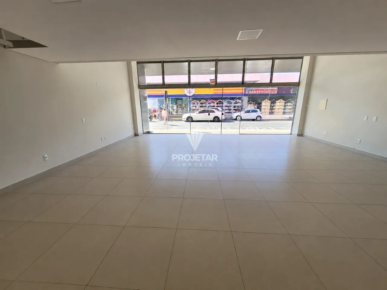 Excelente Loja Comercial Disponível Para Locação no Infinity Business  Centro de Araranguá - Foto 2