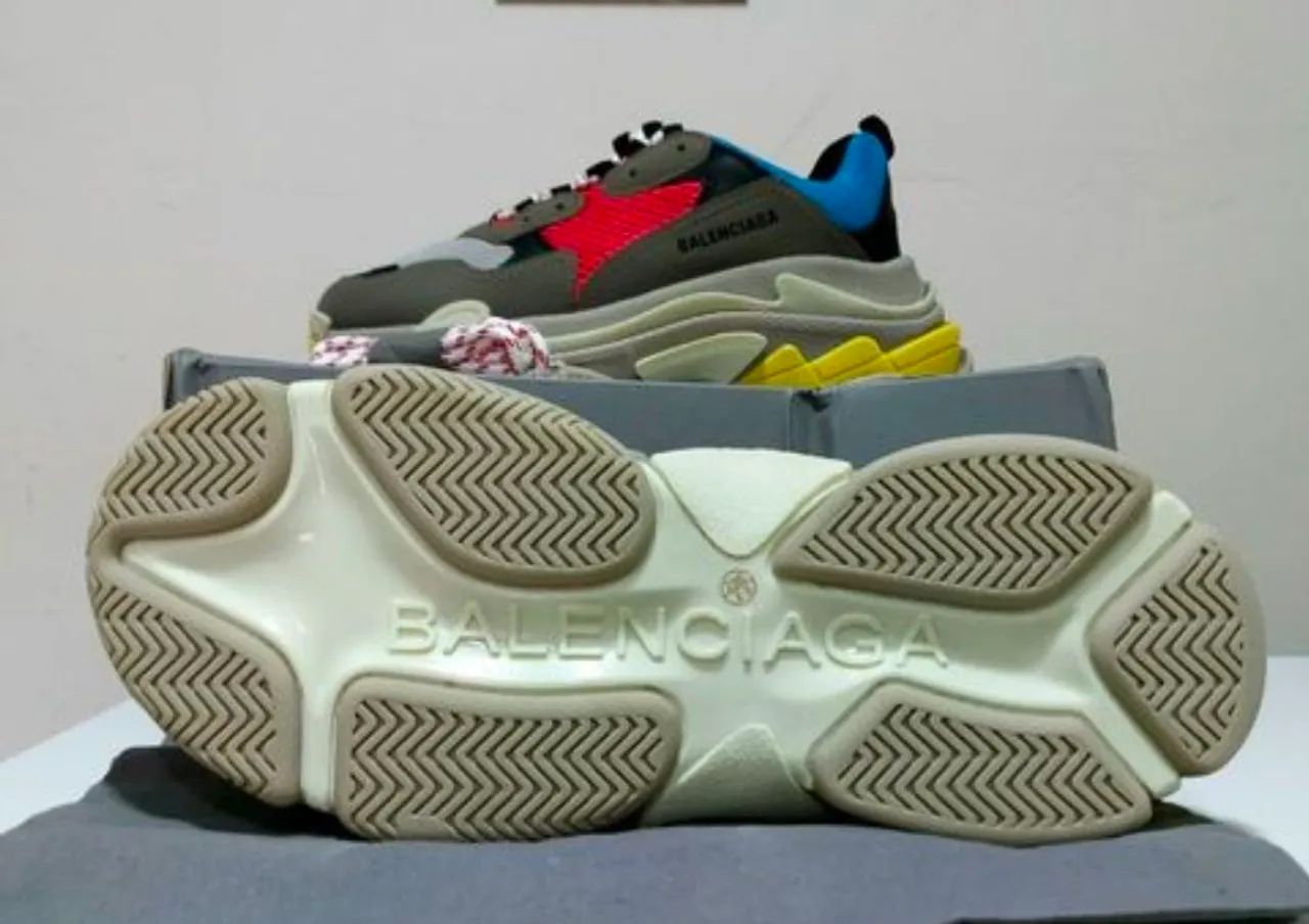 Balenciaga Triple S Sneaker Red Blue  - Foto 4