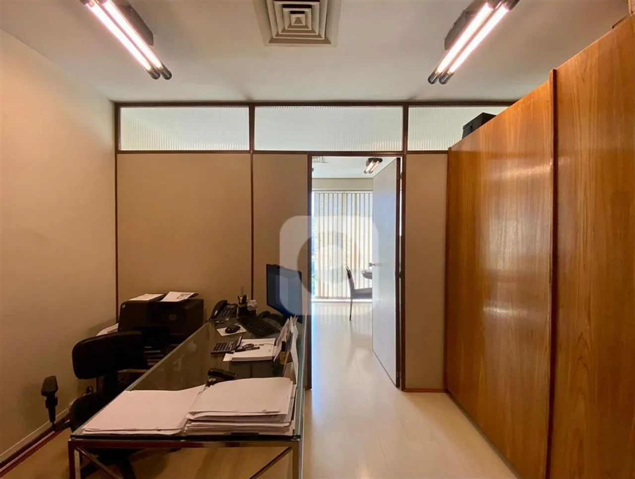 Sala comercial com 27 m² Edifício Blue Chip mobiliada com banheiro à venda na Barra da Tij - Foto 2