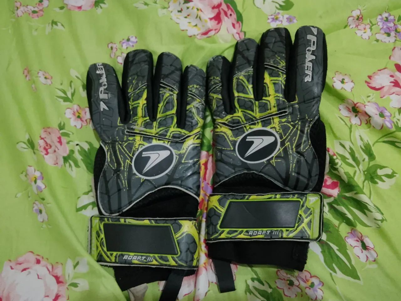 Luvas de goleiro - Foto 2