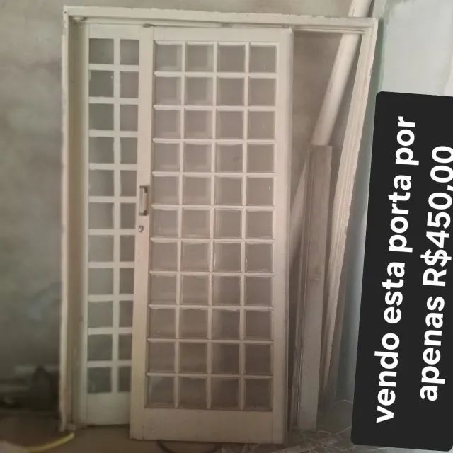 Potas e janelas usados 