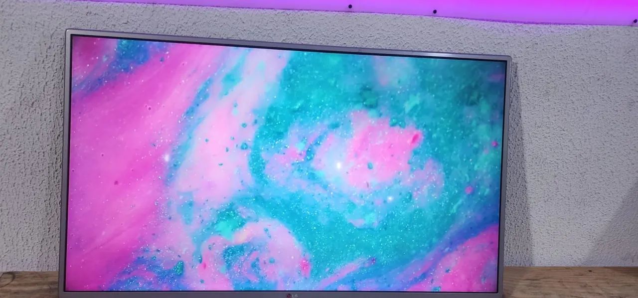tv 42 polegadas smart com cabo controle todos apss YouTube e Netflix é d mais 