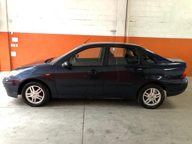 Ford Focus Sedan GLX 2.0 16V Duratec