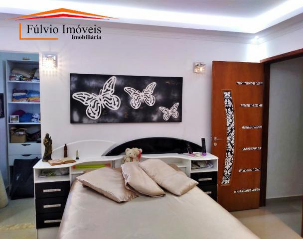 Imperdível! Alto padrão, suítes master, churrasqueira com forno e paissagismo - Foto 9