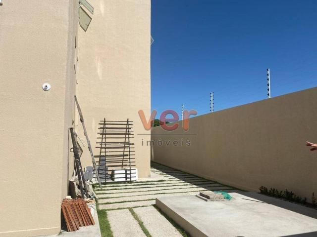 Apartamento com 3 dormitórios para alugar, 70 m² por R$ 900/mês - Jangurussu - Fortaleza/C - Foto 5