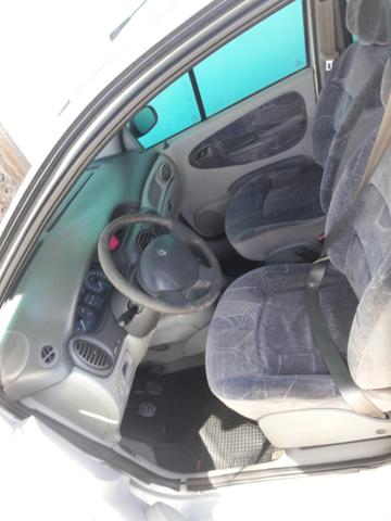 Vendo ou troco scenic legalizada - Foto 5