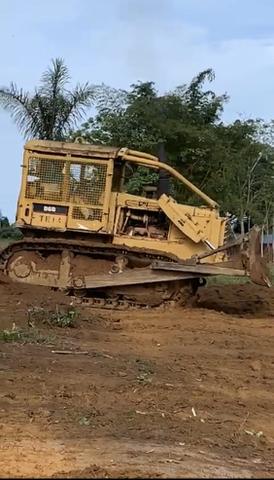 Trator de esteira caterpillar D6D ano 87