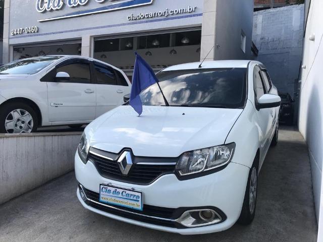 Renault Logan Expression 1.6 com GNV - Foto 2