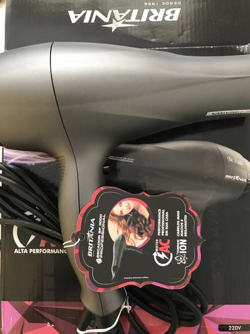 Secador novo 220v Britânia - Foto 3