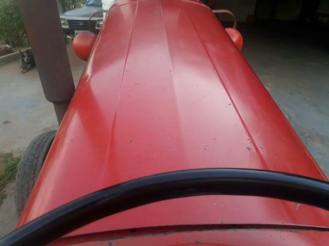 Vendo ou troco trator 65x ano 74 - Foto 5