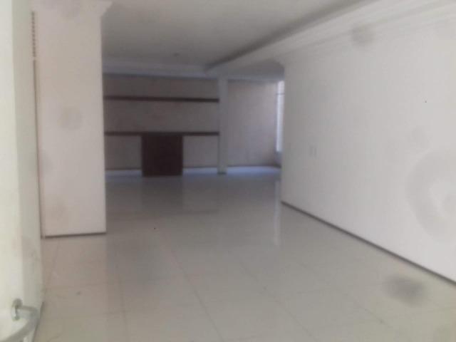 Duplex no Lago Jacarey, 9 Quartos, 7 Suítes, DCE, Piscina, Terreno 18 X 30, Rua Privativa - Foto 4