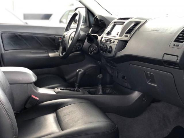 Toyota Hilux 3.0 CD SR 4x4 AT - Foto 8
