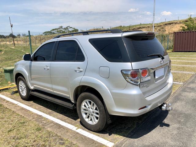 Hilux Sw4 3.0 Srv Diesel automático 4x4 - 2012 - Foto 4