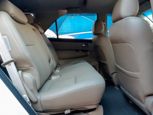 Toyota hilux sw4 2015 3.0 srv 4x4 7 lugares 16v turbo intercooler diesel 4p automÁtico - Foto 9