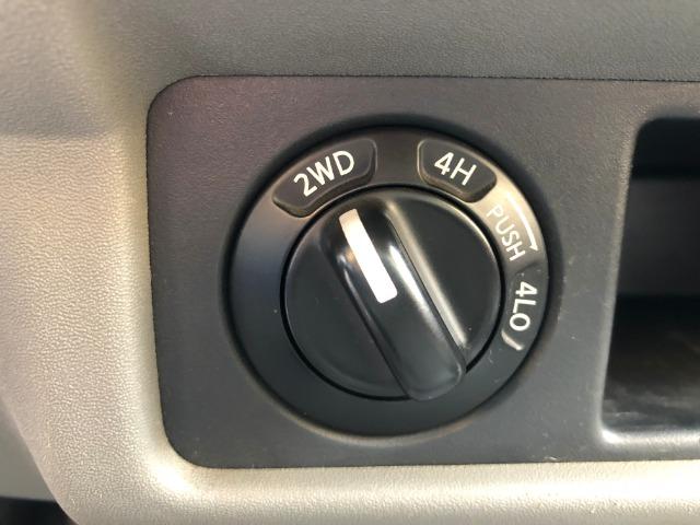 Nissan Frontier LE 2.5 4X4 Aut - Foto 8