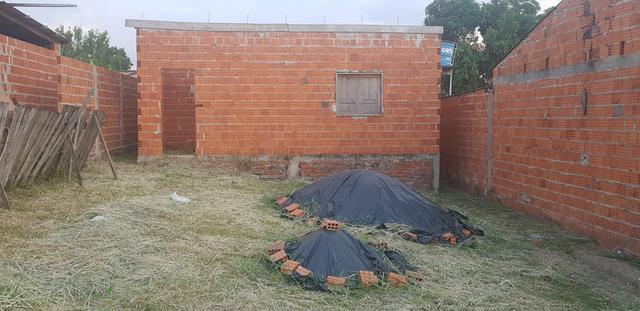 Vende se terreno