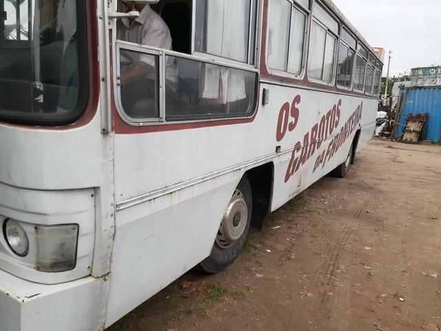 Ônibus 81 direção hidráulica Freio a ar - Foto 3