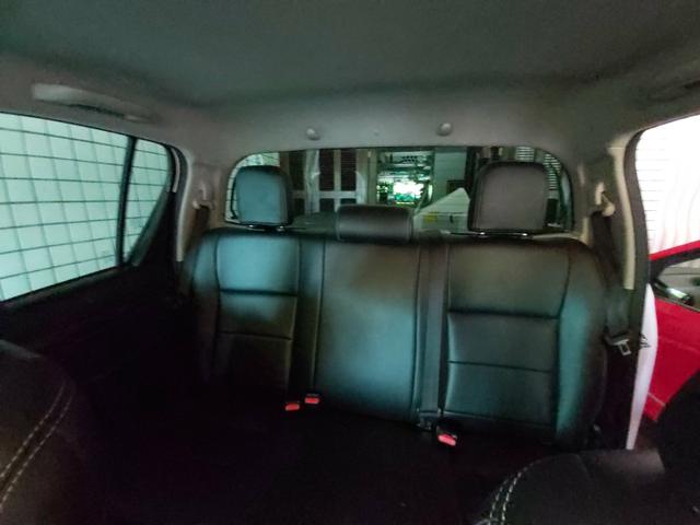TOYOTA HILUX SR 4x4 2017 DIESEL COMPLETO - Foto 12