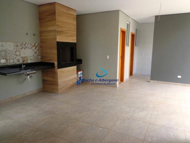 Casa térrea no Condomínio Royal Forest, Fase 1,com 3 suítes. Estuda pegar imóvel de menor