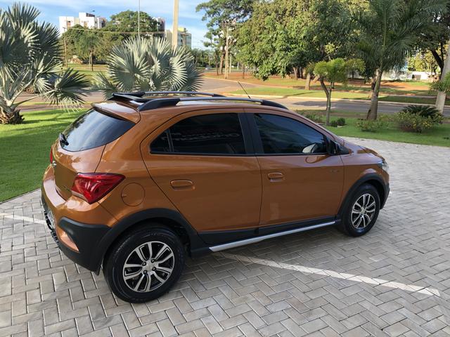 Onix 1.4 Activ Zero ipva Pago - Foto 2